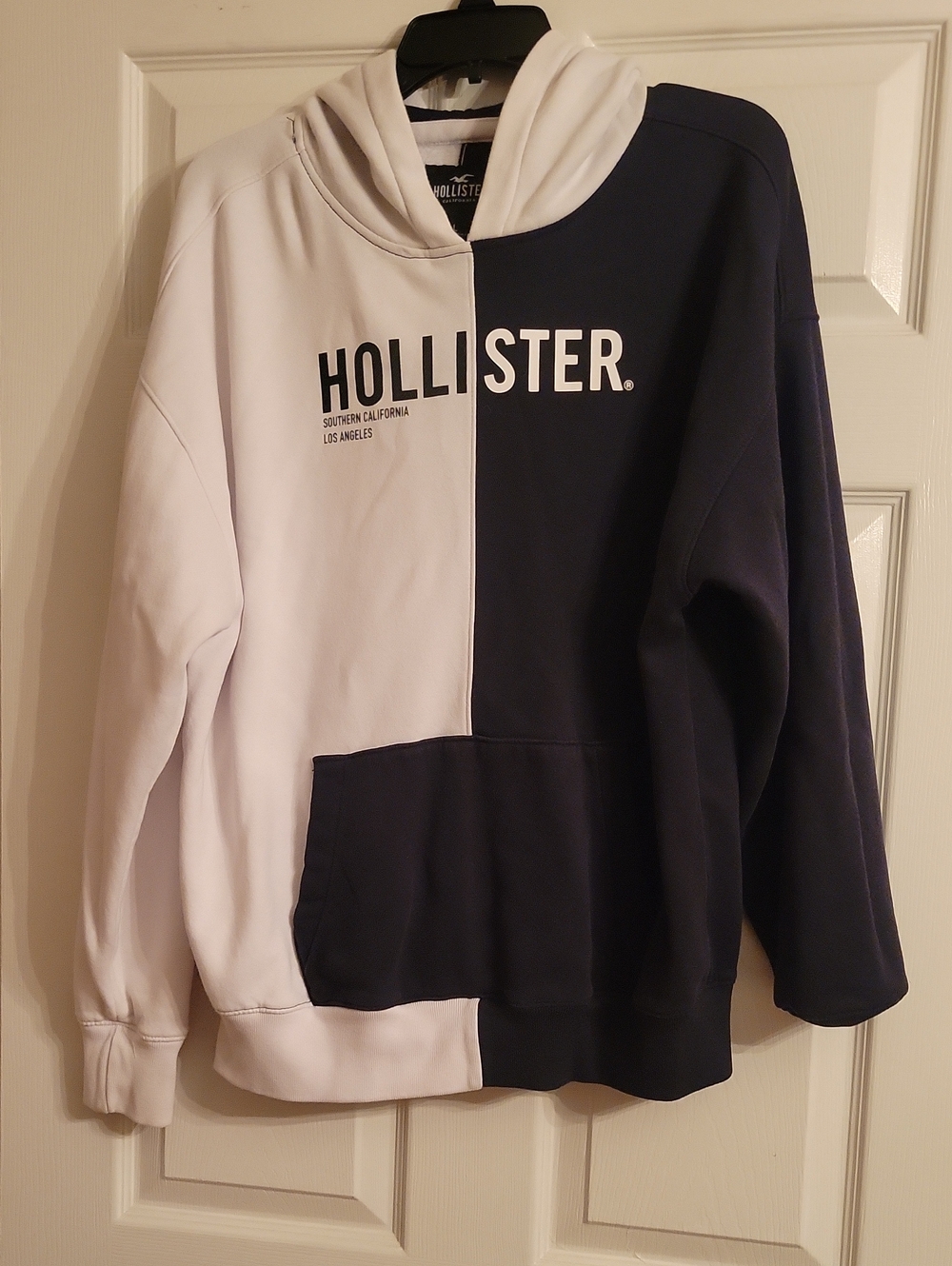 Hollister Two-Tone White & Black Worn Once